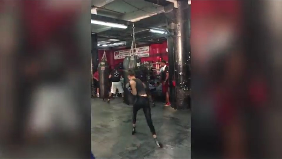  Gigi shows off her boxing skills in the gym