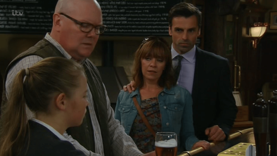  Pierce then pushes Rhona to get an occupancy order against Paddy