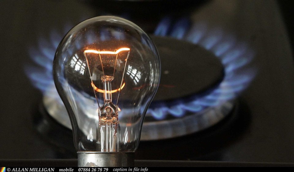 Gas ring and electricity bulb