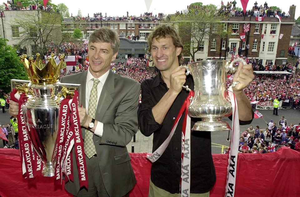 Arsene Wenger's Arsenal won the league-cup double in the 2001-02 season