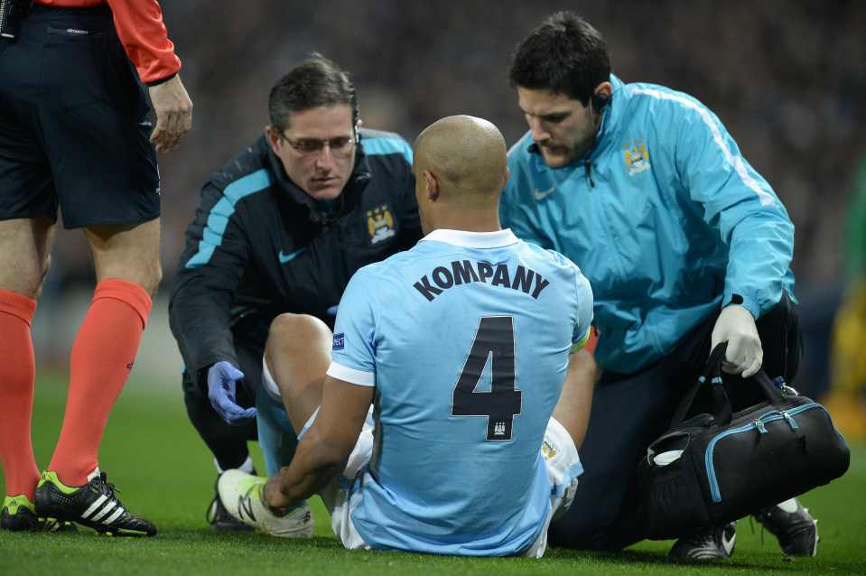  Vincent Kompany came off at half time in City's defeat against Man Utd