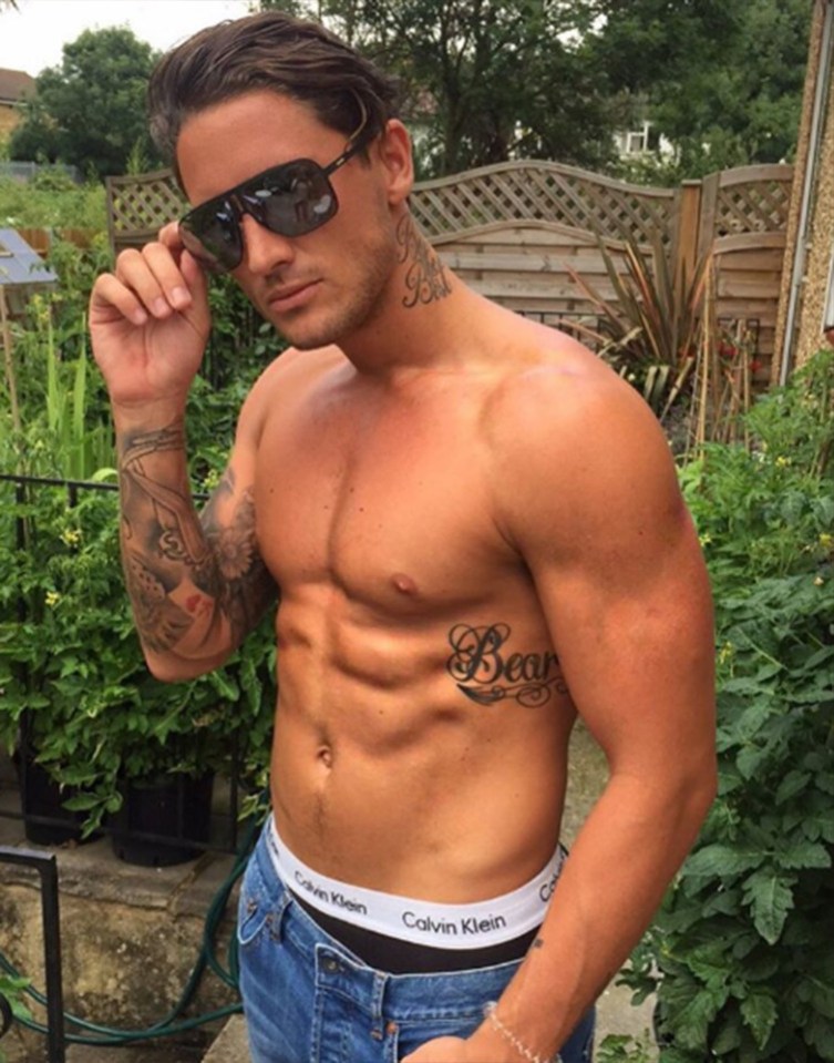  Stephen Bear is obviously not proud of his abs. At all