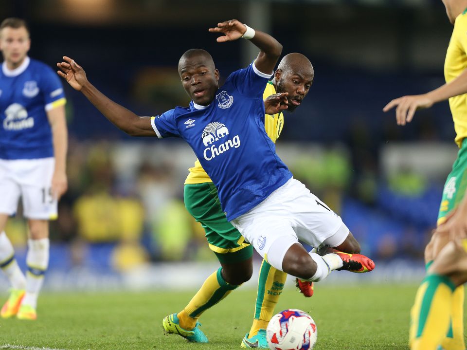 Enner Valencia in action for new club Everton