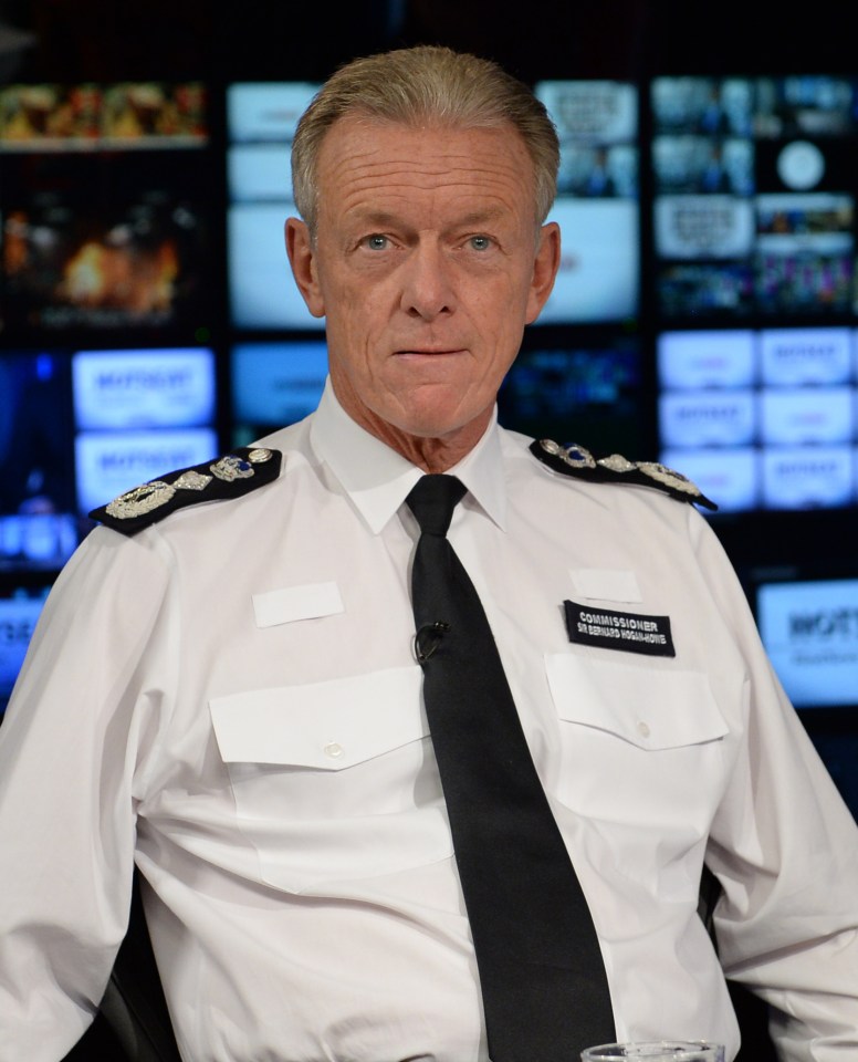 Sir Bernard Hogan-Howe retirement