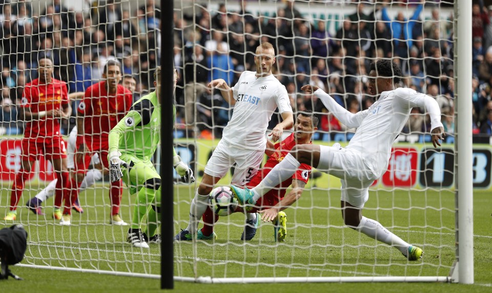 Leroy Fer prodded home in the eighth minute to give Swansea the lead