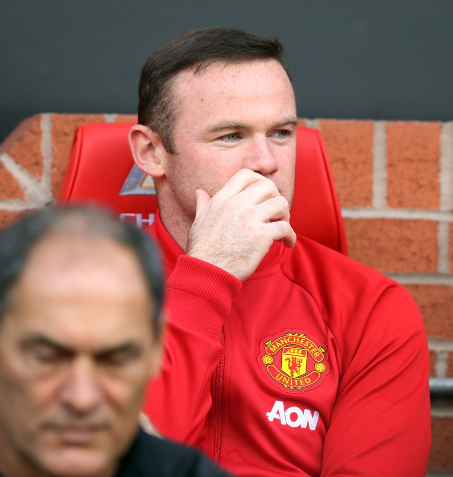 Wayne Rooney has been told to obey team orders 