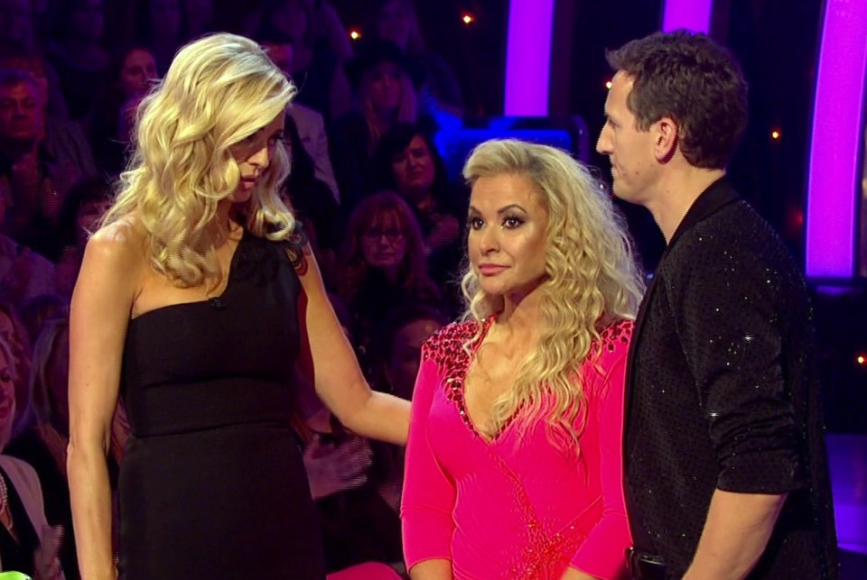  Anastacia was injured and couldn't perform in the dance-off