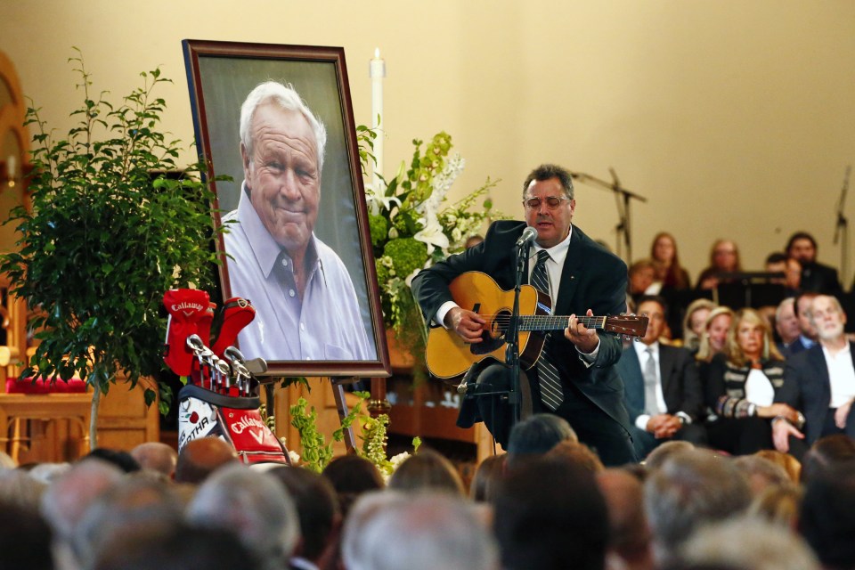 Country artist Vince Gill performs at the ceremony