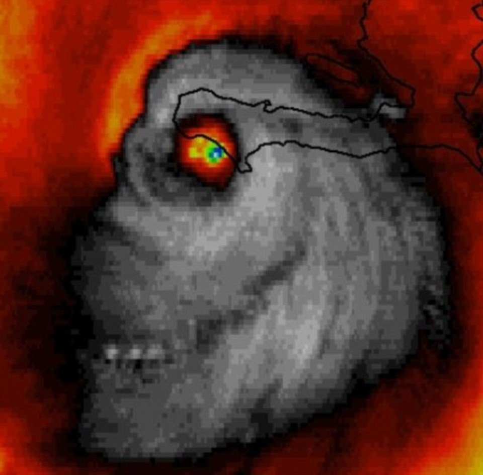  Terrifying satellite images show the skull-shaped Hurricane Matthew on course for America