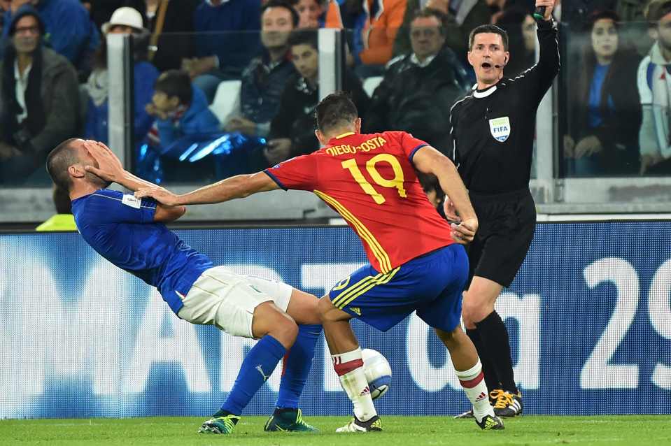 This was the moment Bonucci fell to the ground holding his face after clashing with Diego Costa