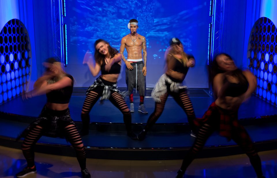 Dancers performed around the tribute to the Canadian heartthrob