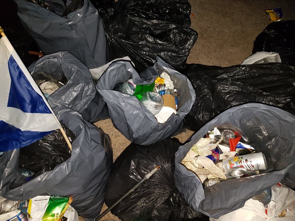  Do-gooders cleaned up a massive 42 stone of litter this year