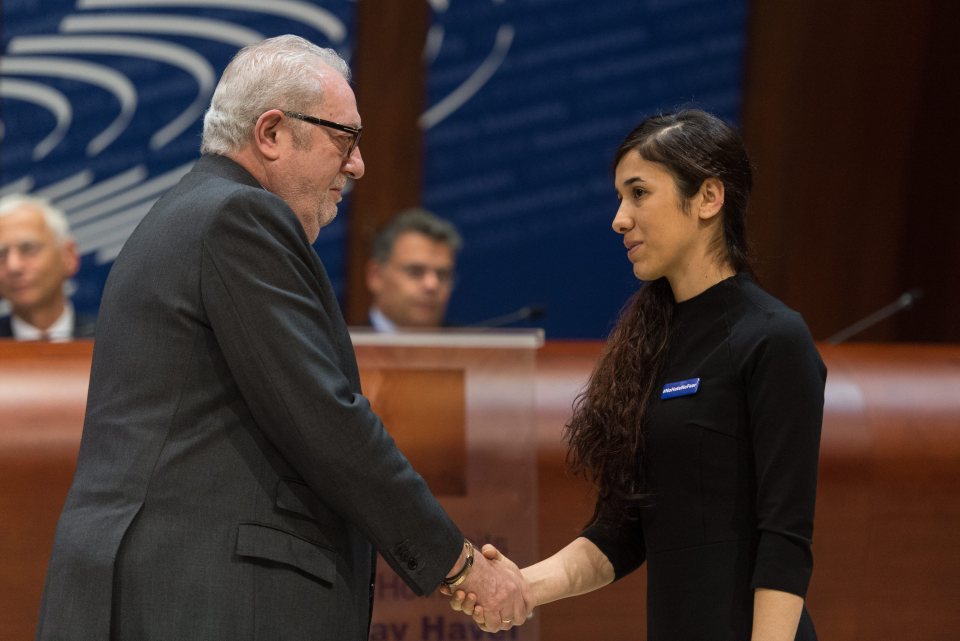  President of the Council of Europe Pedro Agramunt congratulates Ms Murad