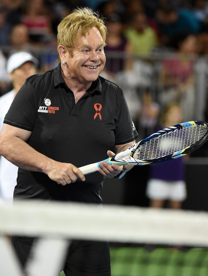  The singer was under the watchful eye of legendary tennis play Billie Jean King