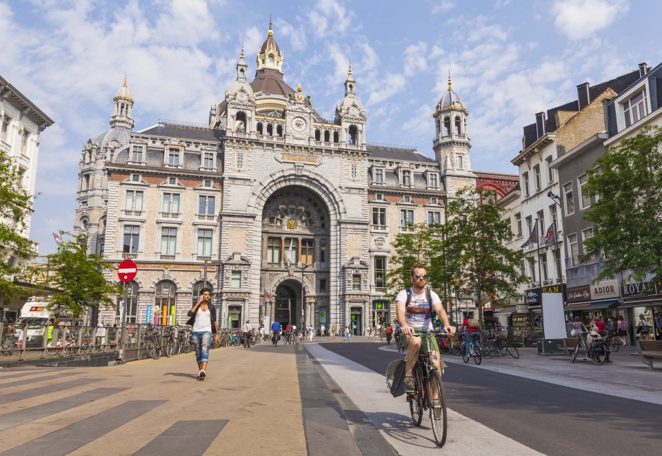  A trip to Antwep will shatter the stereotypical view of Belgium as the home to a hit-and-miss footy team