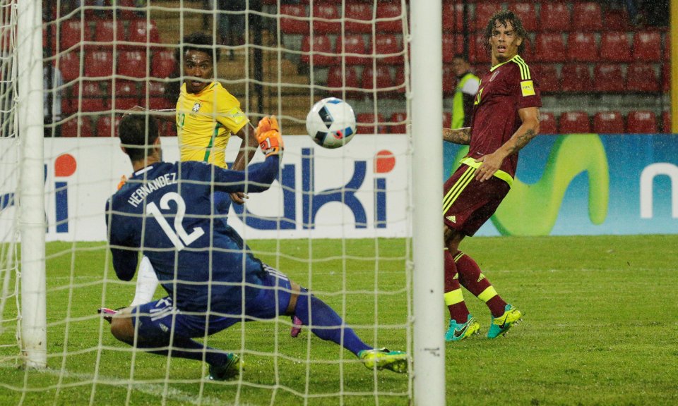 Chelsea's Willian netted in the second half to make it 2-0