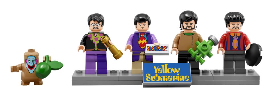  The set contains figures which represent John, Paul, George and Ringo as well as Jeremy, who is a fictional character from the film