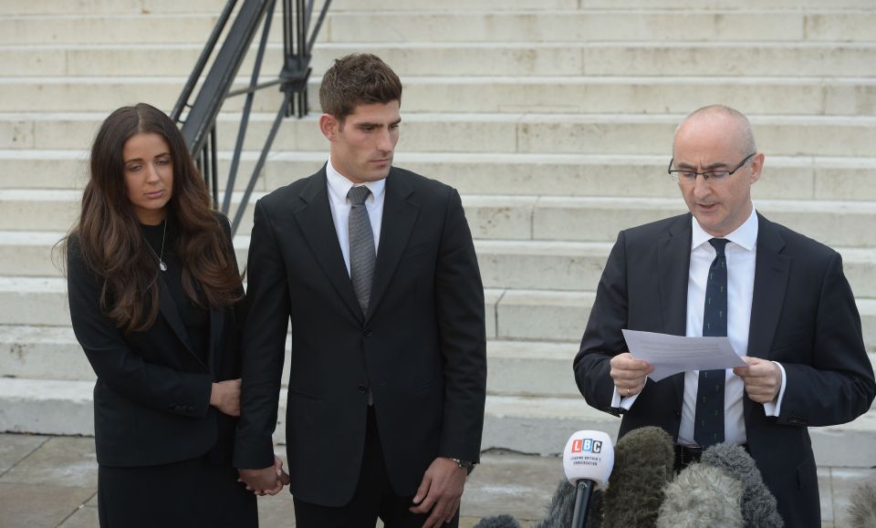  Shocking . . . Evans outside court with fiancee and solicitor