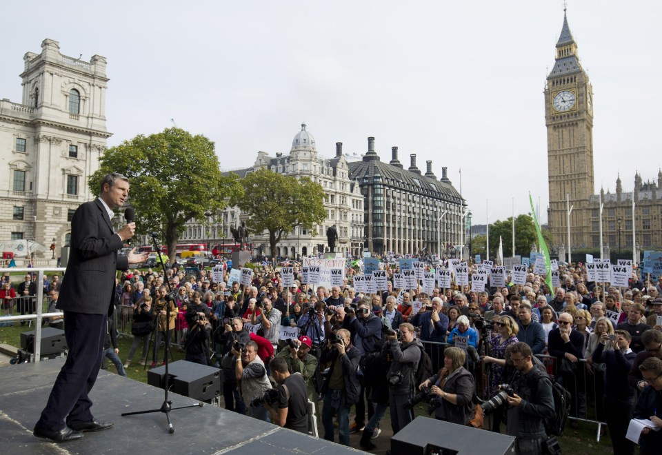  Zac Goldsmith is a vocal opponent of Heathrow expansion and has addressed rallies about the issue