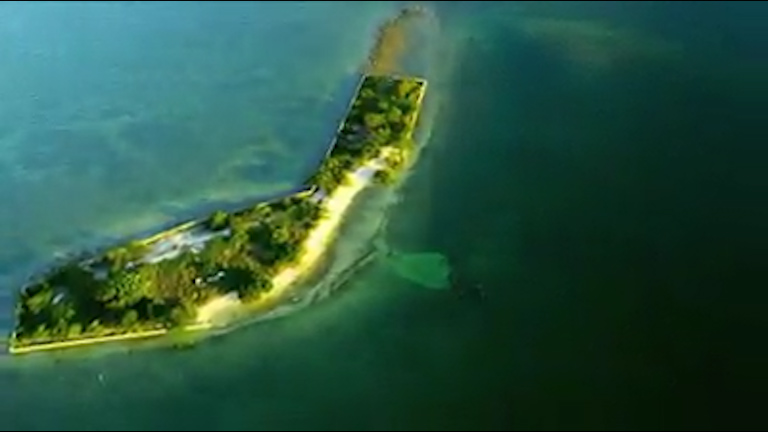 Bermuda Island is a tiny island located in the Atlantic Ocean