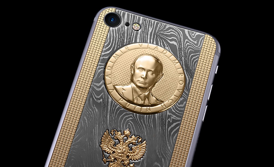  An iPhone 7 in Damascus gold and with the face of Putin