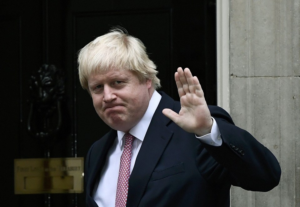  Boris Johnson lookalike takes his chants on the chin