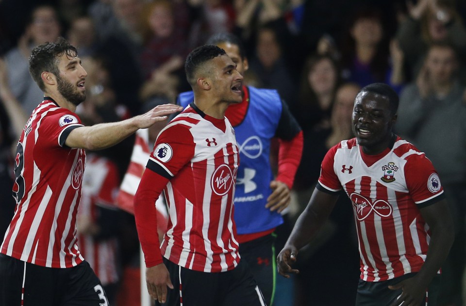  Sofiane Boufal celebrates his stunning goal against Sunderland