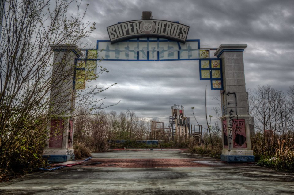 Abandoned... The entrance to one section of the park is now crumbling