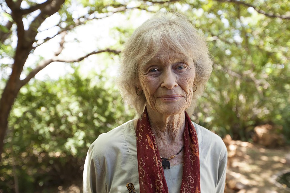  Virginia Mckenna takes a trip back to Kenya