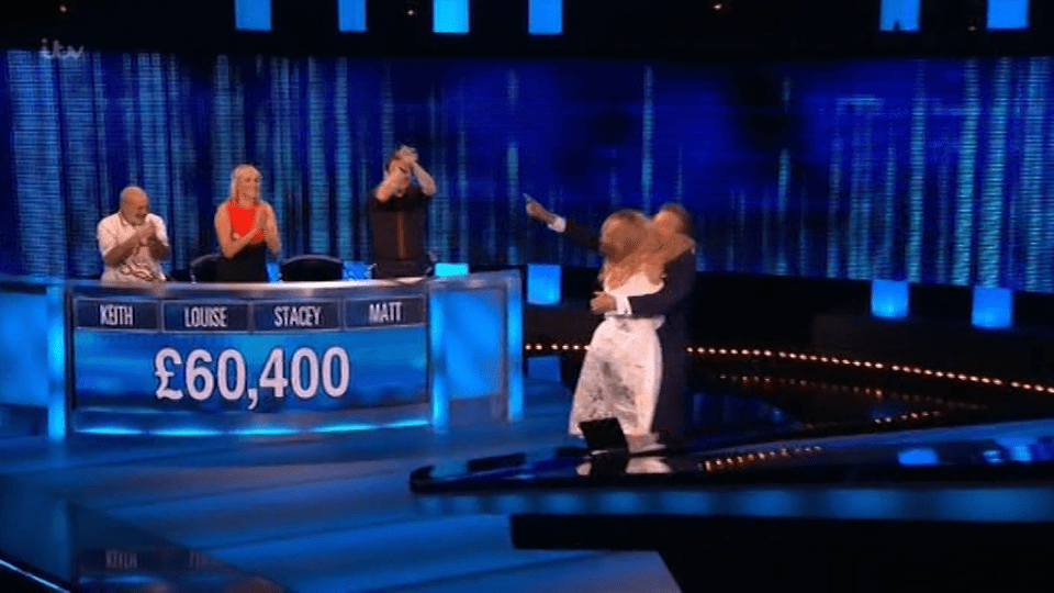 stacey-solomon-gets-60000-into-the-chase-prize-pot-ts-00_00_25_18-still012