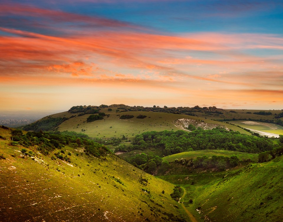  There is no better time for a cosy weekend in the countryside than autumn