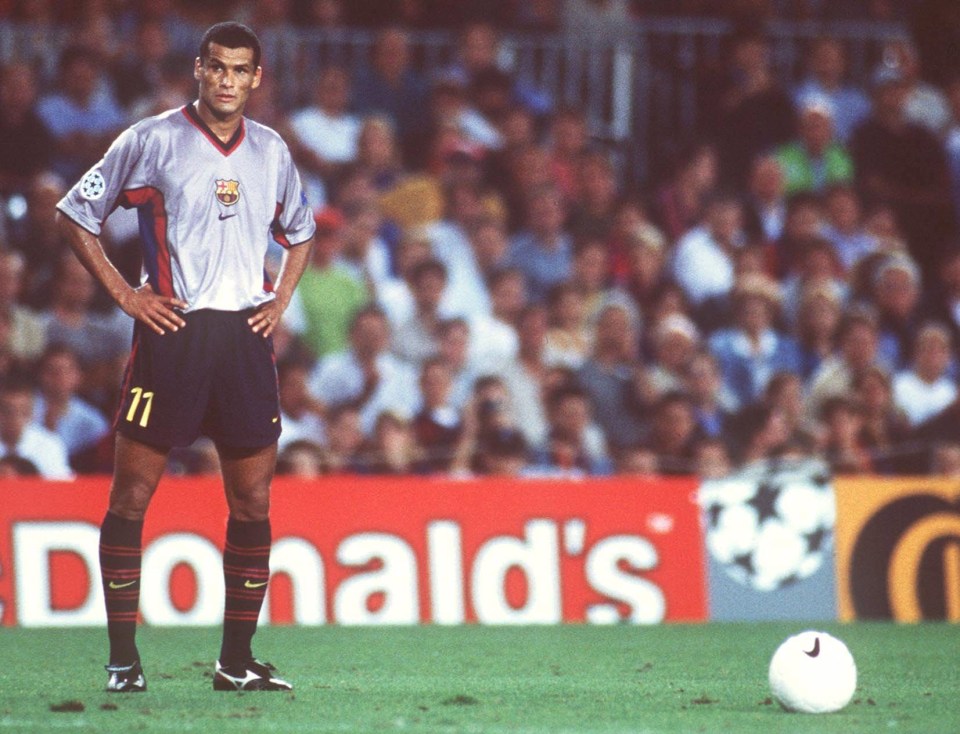 BARCELONA, SPAIN - SEPTEMBER 22: CHAMPIONS LEAGUE 99/00; FC BARCELONA - AC FLORENZ 4:2; RIVALDO/BARCELONA (Photo by Martin Rose/Bongarts/Getty Images)