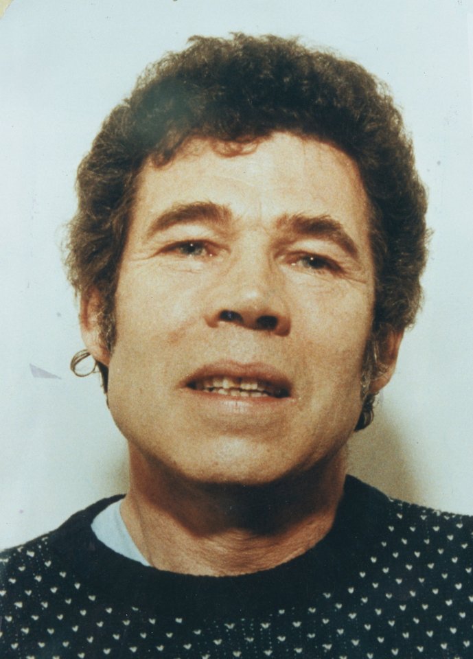  A new book has revealed how prisoners at HMP Birmingham planned to kill Fred West using poisonous alcohol