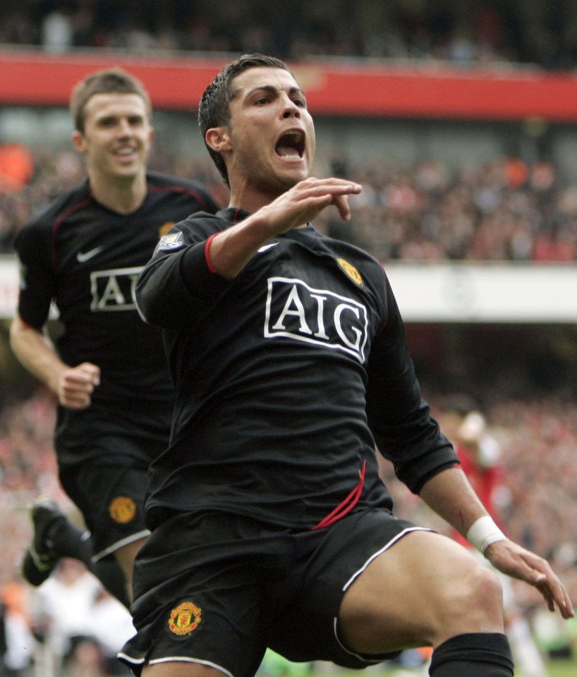 Arsenal v Manchester United (2-2). Manchester United's Cristiano Ronaldo celebrates scoring against Arsenal during their English Premiership League soccer match at Arsenal's Emirates stadium in London, Saturday Nov. 3, 2007. The match ended in a 2-2 draw. (AP Photo/Alastair Grant ) ** NO INTERNET/MOBILE USAGE WITHOUT FAPL LICENCE - SEE IPTC SPECIAL INSTRUCTIONS FIELD FOR DETAILS **