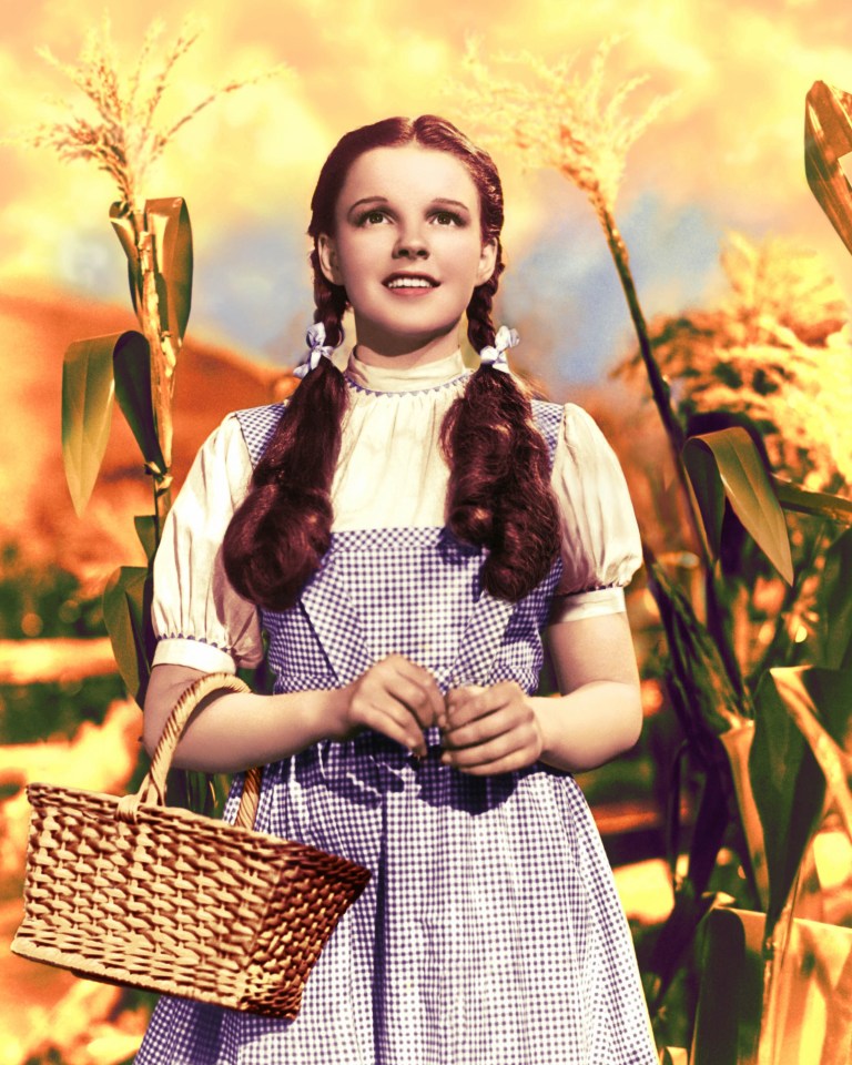  Judy Garland first sang the timeless tune when she starred as Dorothy in The Wizard of Oz