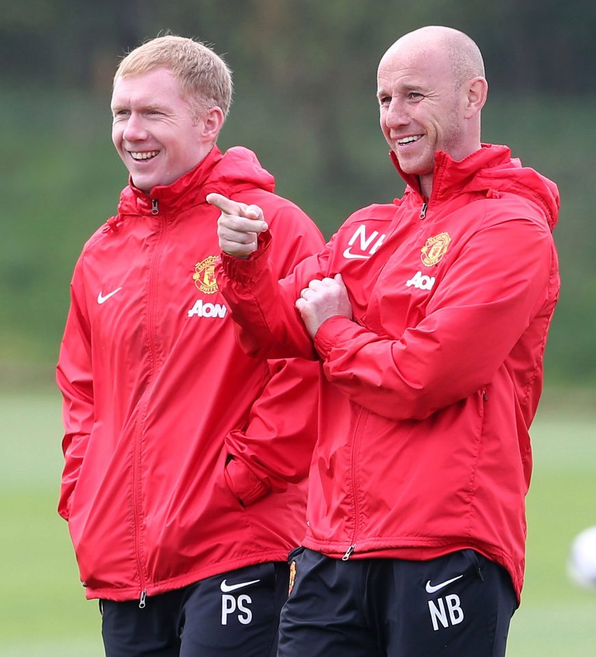 Paul Scholes has worked alongside Nicky Butt before and could become their U23 coach again