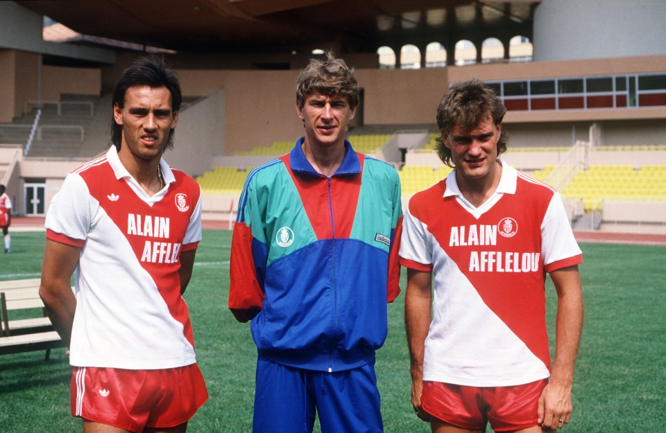 Sport, Football, pic: July 1987, England internationals Mark Hateley, left, and Glenn Hoddle with the Monaco Coach Arsene Wenger, the players recent signings for Monaco (Photo by Bob Thomas/Getty Images)