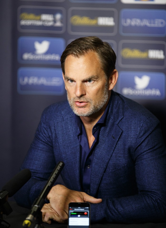 16/05/16 Ronald De Boer Interview. Pix by Keith Campbell.