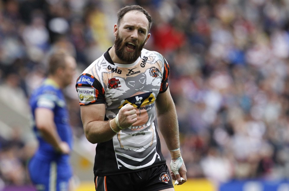 Luke Gale is set to recover from appendicitis to play in Castleford’s semi-final against St Helens