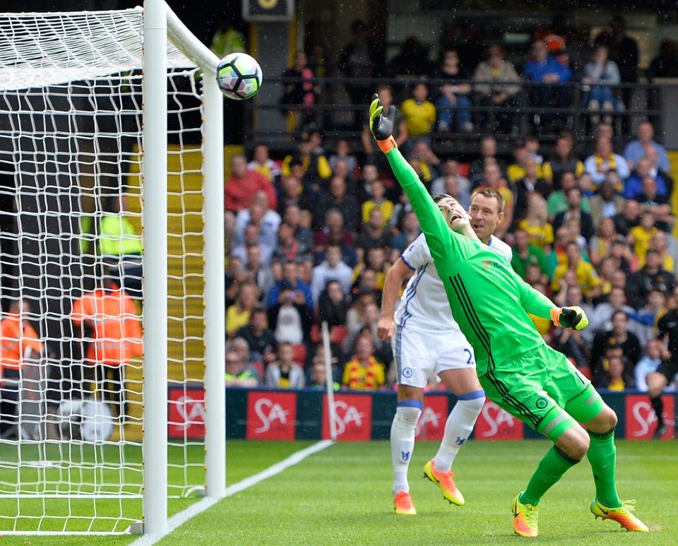 The Belgian stopper has helped Chelsea top the Premier League