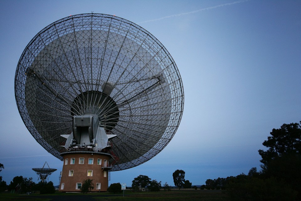  The Parkes radio telescope picked up the first transmissions from Apollo 11 astronauts