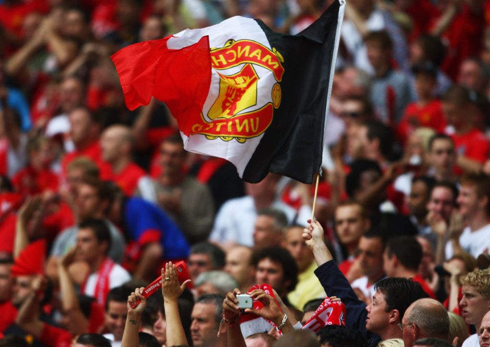 Manchester United fans will receive police escort in Itsanbul