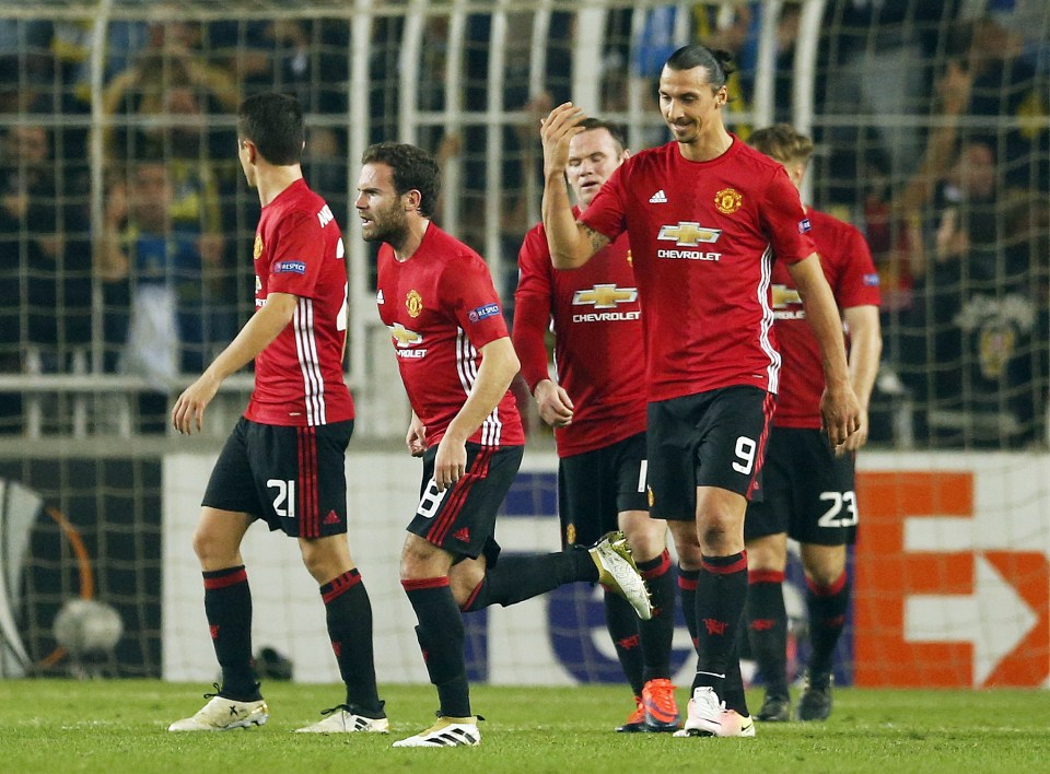 Manchester United lost their fifth game of the season against Fenerbahce