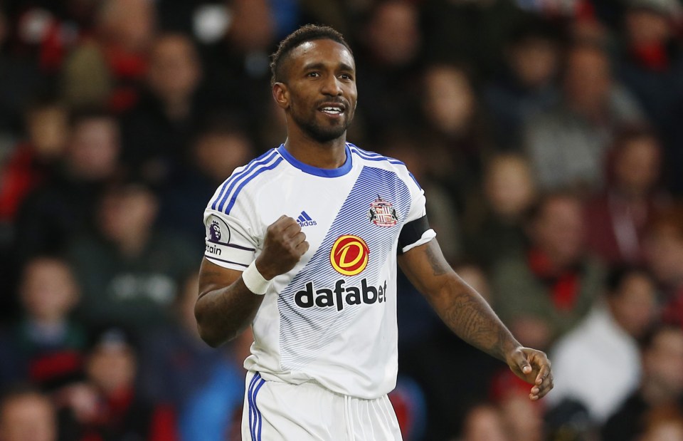 Jermain Defoe was finally given some help in Sunderland's win at the weekend