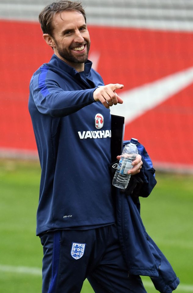 Interim boss Gareth Southgate is focused on the game rather than the on-pitch dispute over wearing poppies 