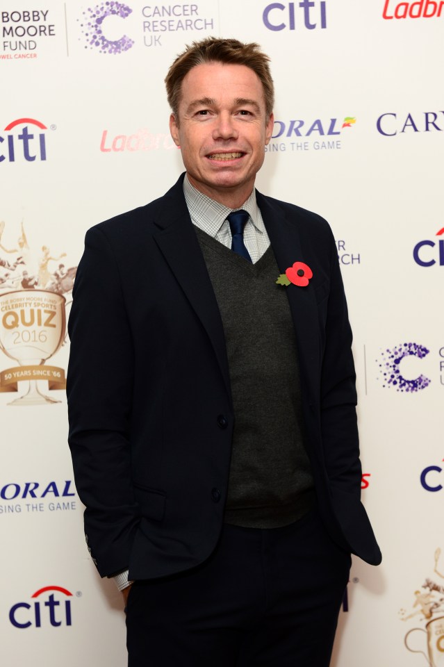 The FA are leaning on Graeme Le Saux to help them find a new England manager