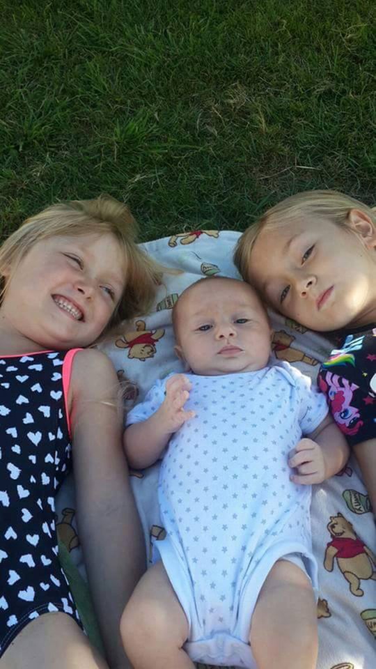  Aiofe, Eilon and Lyla in a family snap