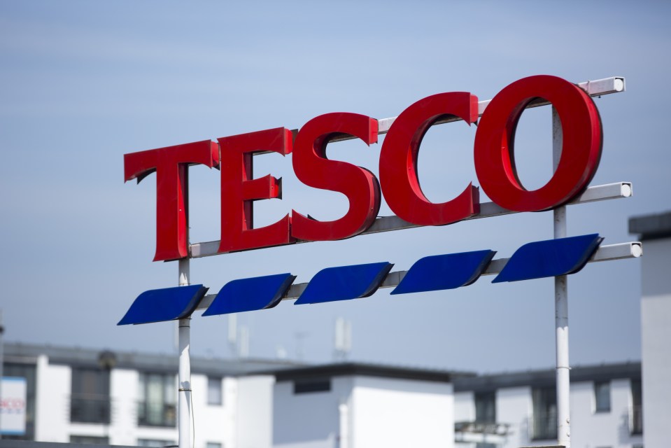  Tesco wants to win back bargain shoppers to its stores