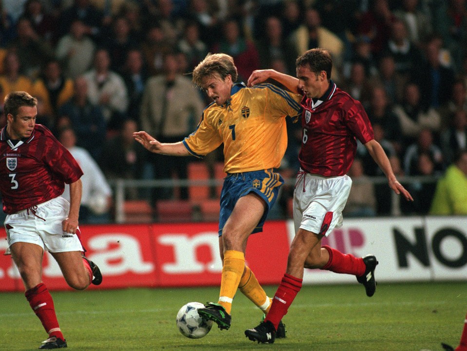  Gareth Southgate and Graeme Le Saux in action for England against Sweden