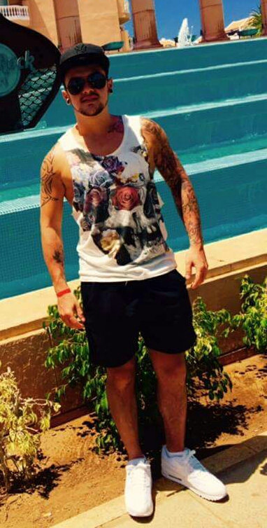  Terrified Danny Kelly, 23, ran into the waves after he was confronted by violent Serbian bouncer Nikola Miscevic